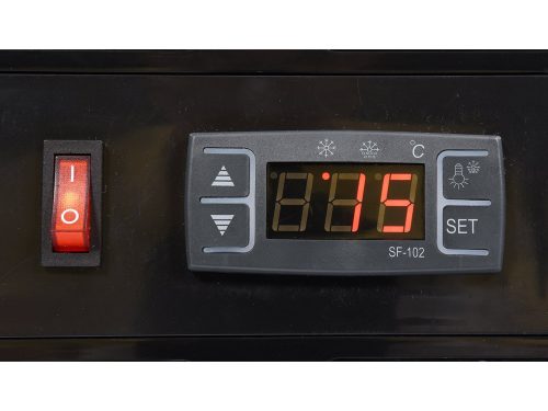 YATO YG-05002 Hűtött vitrin fekete 6x1/3GN 1530x420x295mm