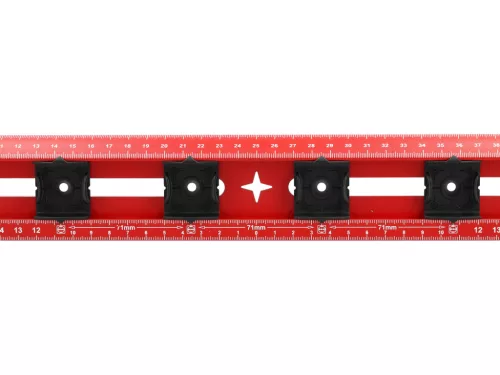 YATO YT-30329 Alumínium vízmértékvonalzó 500mm 2 libellával és 4 furatközép jelölő csuszkával